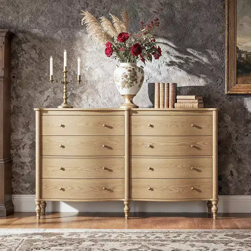 Commode vintage à façade incurvée en chêne noir/clair avec 8 tiroirs, commode de chambre de luxe avec boutons en bronze