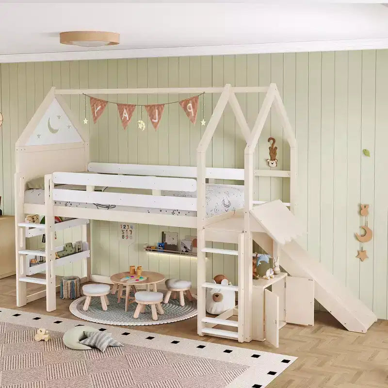 Lit mezzanine cabane avec étagère et toboggan, Cadre de lit mezzanine cabane en bois massif avec barrières de sécurité et design ludique pour enfants